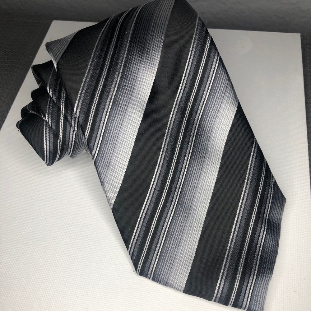 Tie